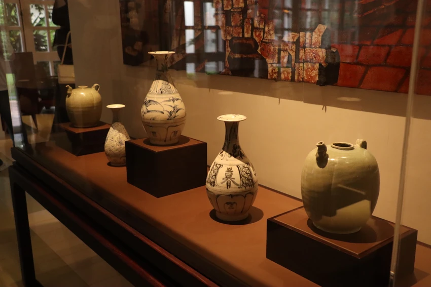 bao-tang-gom-thoi-dung-nuoc7.JPG