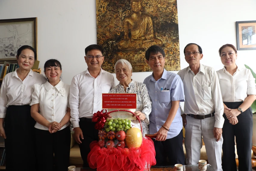 nha-van-xuan-phuong4.JPG