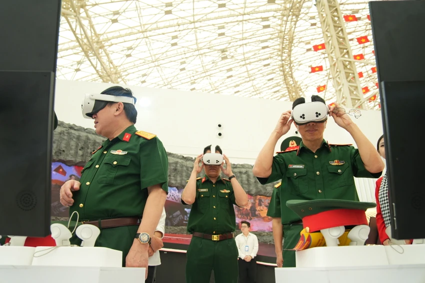 80-nam-hanh-trinh-doc-lap.JPG