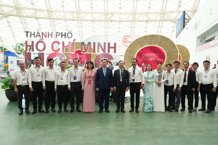 80-nam-hanh-trinh-doc-lap8.JPG