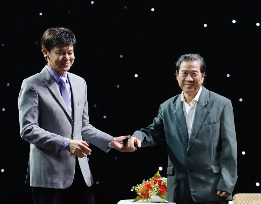 nhac-si-nguyen-vu.jpg