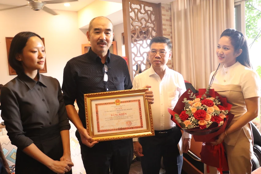 Bùi Thạc Chuyên