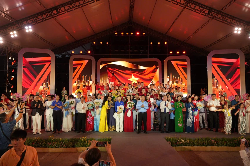 van-hoc-nghe-thuat1.jpg