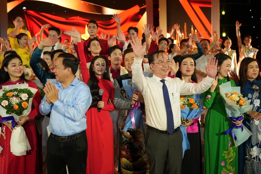 van-hoc-nghe-thuat2.jpg