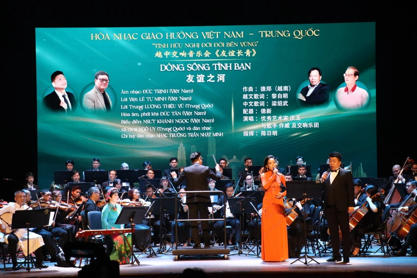 hoa-nhac-giao-huong6.JPG