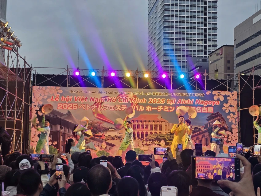 le-hoi-viet-nam-tp-hcm4.jpg