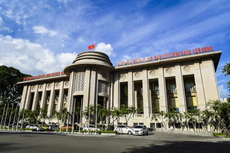 ngan-hang-nha-nuoc-chuan-bi-dau-thau-vang-mieng-sau-gan-11-nam-tam-ngung.jpg
