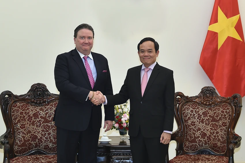 Phó Thủ tướng Trần Lưu Quang tiếp Đại sứ Hoa Kỳ tại Việt Nam Marc Evans Knapper - Ảnh: VGP