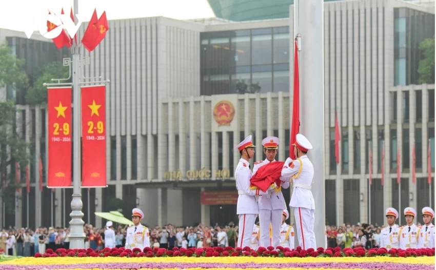 Điện, thư chúc mừng Kỷ niệm 79 năm ngày Quốc khánh Việt Nam