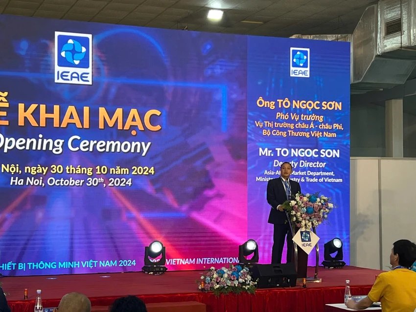 Triển lãm IEAE gia tăng kết nối toàn cầu lĩnh vực điện tử, thiết bị thông minh