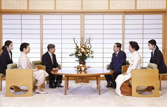 Chủ tịch Quốc hội Trần Thanh Mẫn và Phu nhân hội kiến Nhà vua Naruhito cùng Hoàng hậu Masako