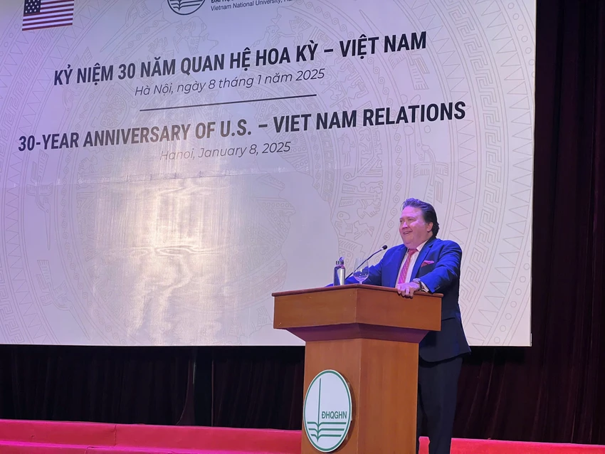 dai-su-hoa-ky-marc-knapper-chung-ta-dang-duoc-huong-qua-ngot-cua-quan-he-viet-nam-hoa-ky.jpg