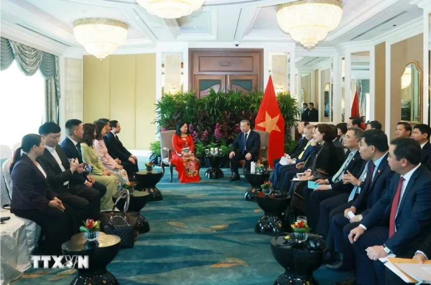 loat-doanh-nghiep-singapore-muon-tang-cuong-dau-tu-vao-viet-nam.jpg