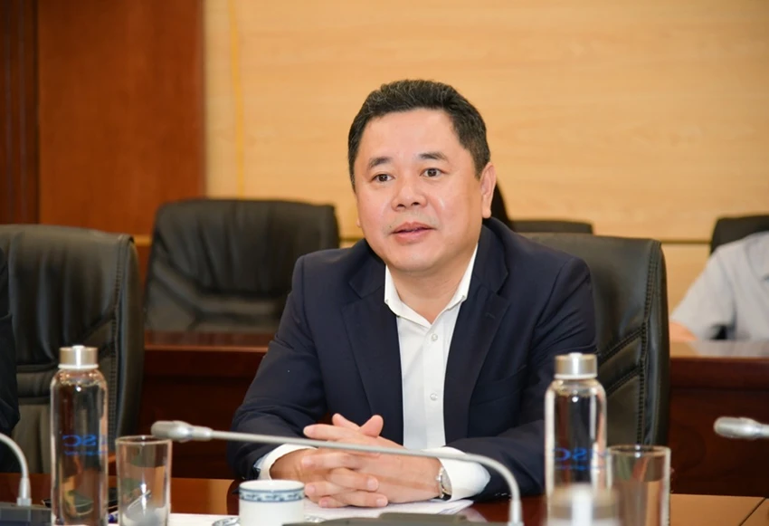 eib-va-ngan-hang-nha-nuoc-viet-nam-hop-tac-tai-chinh-xanh-chuyen-doi-nang-luong-cong-bang.jpeg