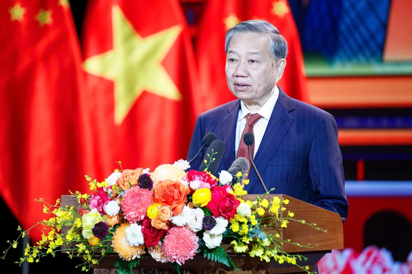 tong-bi-thu-to-lam-the-he-tre-se-ke-thua-truyen-thong-huu-nghi-mang-den-tuong-lai-tuoi-sang-cho-quan-he-viet-trung.jpg
