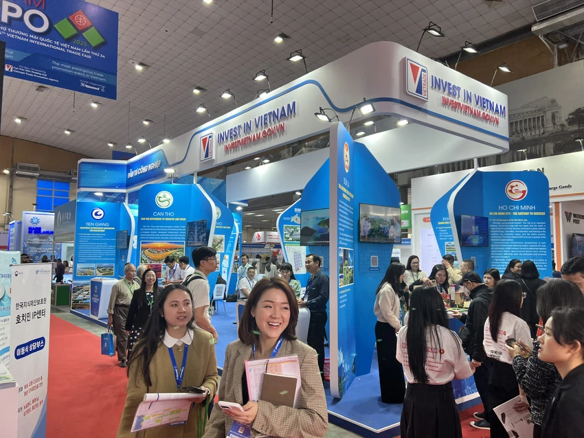 0204Expo1.jpg
