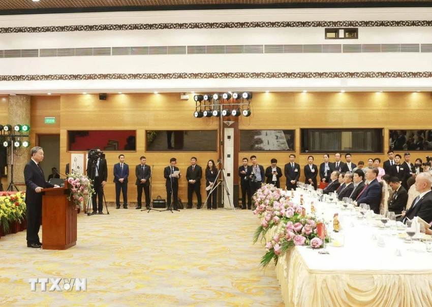 1404Chieudai7.jpg
