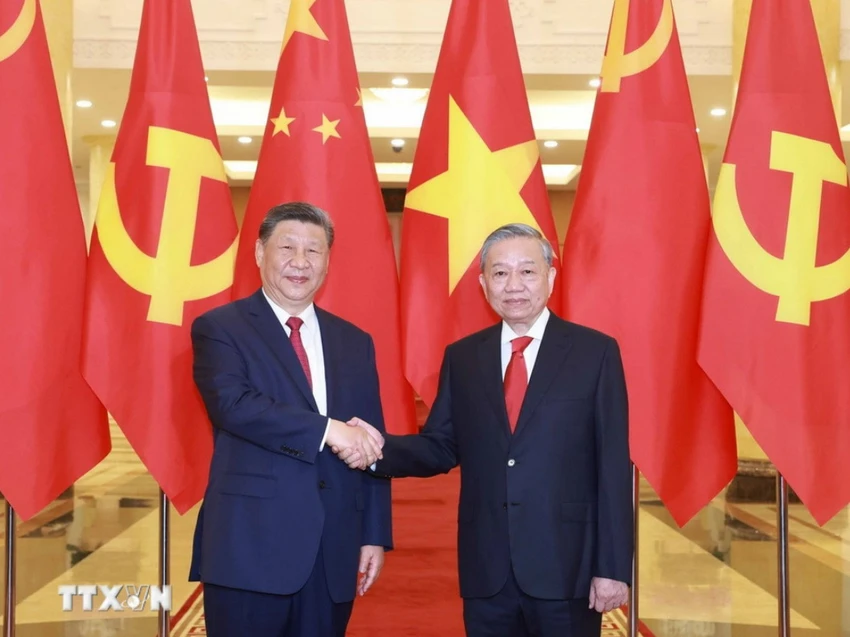 tong-bi-thu-to-lam-va-tong-bi-thu-chu-tich-nuoc-trung-quoc-tap-can-binh-hoi-dam.jpg