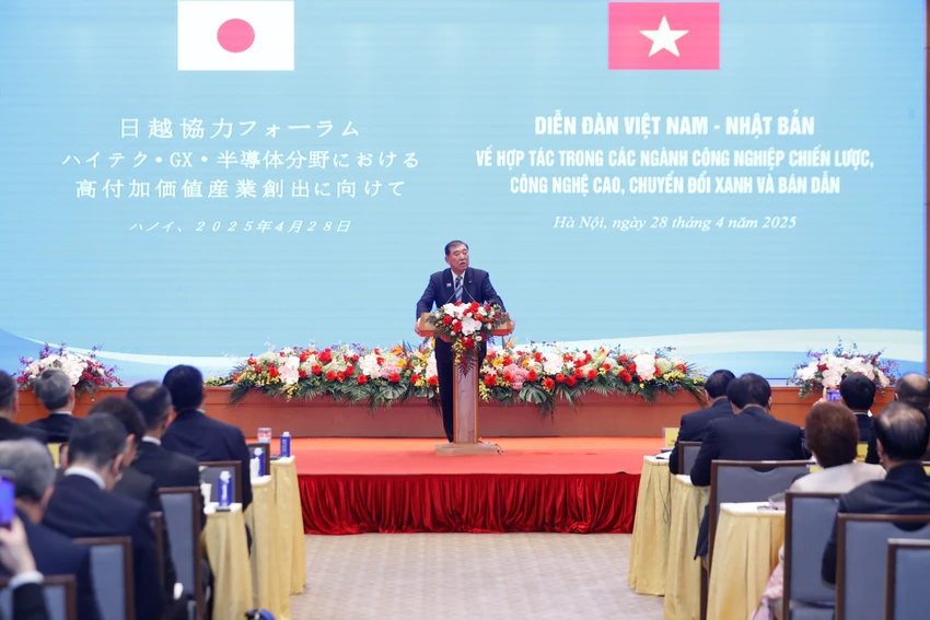 2804ThutuongNhat1.jpg