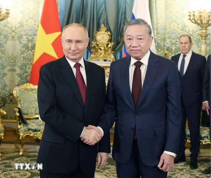 Tuyên bố chung về những định hướng lớn của quan hệ Đối tác Chiến lược toàn diện Việt-Nga trong giai đoạn hợp tác mới