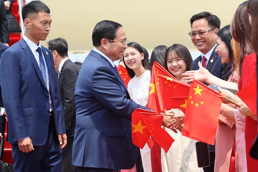 thu-tuong-toi-thien-tan-bat-dau-chuyen-cong-tac-du-hoi-nghi-wef-va-lam-viec-tai-trung-quoc.jpg