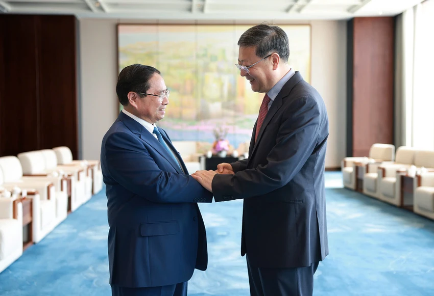 thu-tuong-pham-minh-chinh-hoi-kien-bi-thu-thanh-uy-thuong-hai.jpg