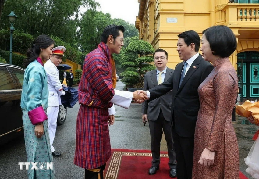 Lễ đón cấp Nhà nước Quốc vương Bhutan và Hoàng hậu thăm Việt Nam
