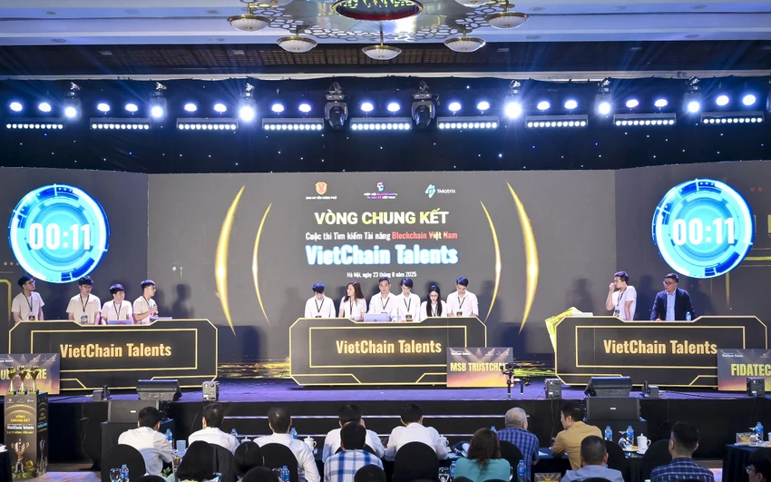 cuoc-thi-tim-kiem-tai-nang-blockchain-viet-nam-2025-tim-ra-nha-vo-dich.JPG