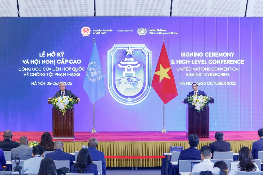 2510Toancanh1.jpg