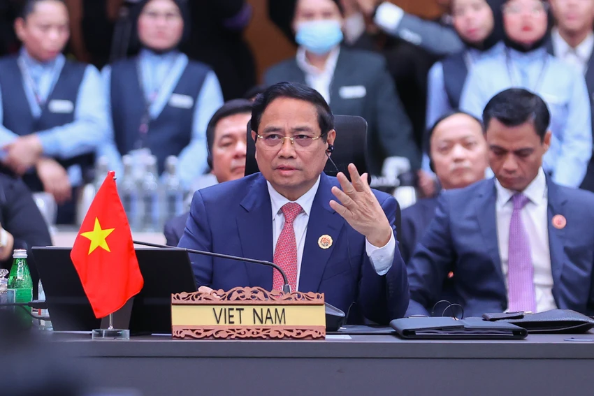 2810ThuTuong.jpg