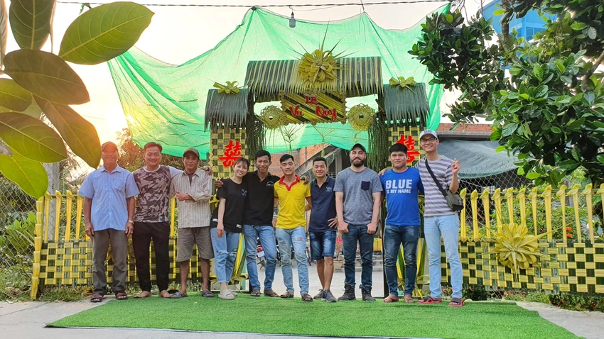 Chàng trai 'biến' ớt, tỏi, đậu đũa… thành cổng cưới vạn người mê ảnh 4 Chàng trai 'biến' ớt, tỏi, đậu đũa… thành cổng cưới vạn người mê ảnh 4