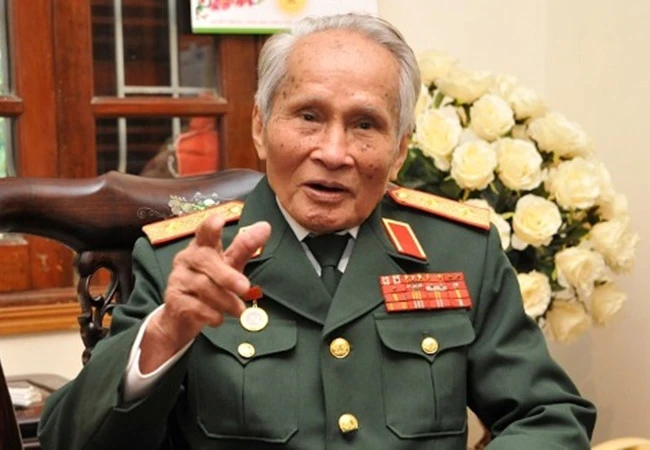 Tướng Thước nói về cuộc chiến Gạc Ma 14-3-1988 ảnh 1 Tướng Thước nói về cuộc chiến Gạc Ma 14-3-1988 ảnh 1