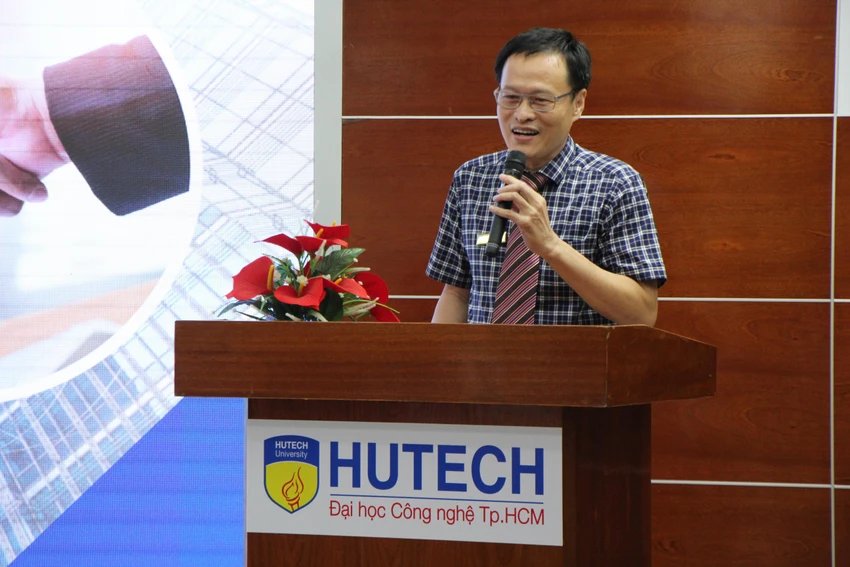 PGS.TS Bùi Xuân Lâm, Phó Chủ tịch Hội đồng Trường ĐH Hutech phát biểu khai mạc hội thảo PGS.TS Bùi Xuân Lâm, Phó Chủ tịch Hội đồng Trường ĐH Hutech phát biểu khai mạc hội thảo