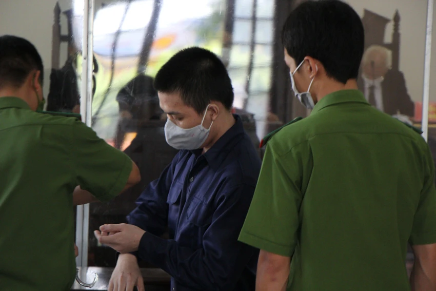 Bị cáo Huỳnh Tấn Trung tại tòa. Ảnh: DƯƠNG HOÀNG
