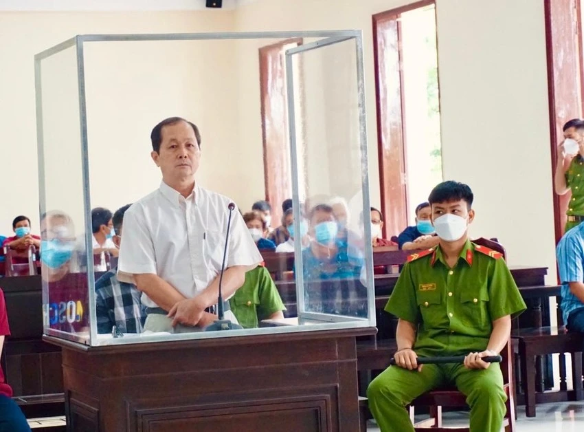 Bị cáo Phạm Phú Lộc tại phiên tòa sơ thẩm. Ảnh: HẢI DƯƠNG Bị cáo Phạm Phú Lộc tại phiên tòa sơ thẩm. Ảnh: HẢI DƯƠNG