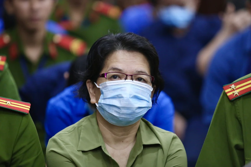 Bị cáo Đỗ Thị Nhàn tại phiên tòa xét xử vụ Vạn Thịnh Phát