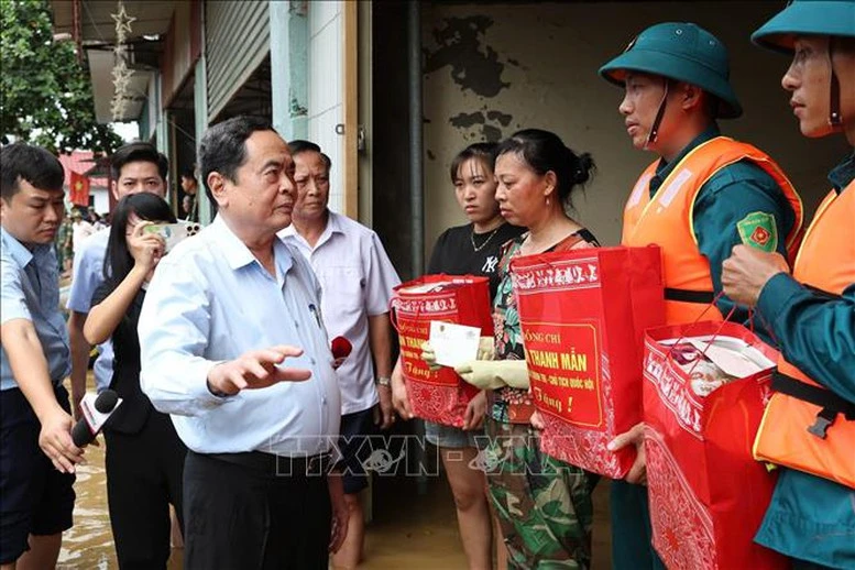 chu-tich-quoc-hoi-4.jpg