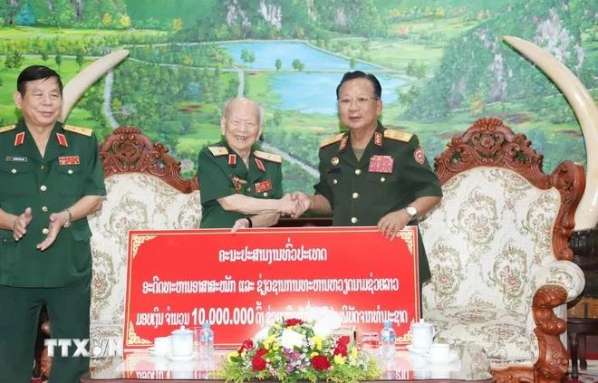 tong-bi-thu-lao-quan-tinh-nguyen-4.webp