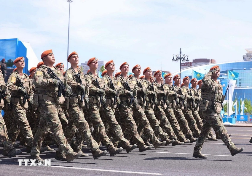 tong-bi-thu-to-lam-7.jpg