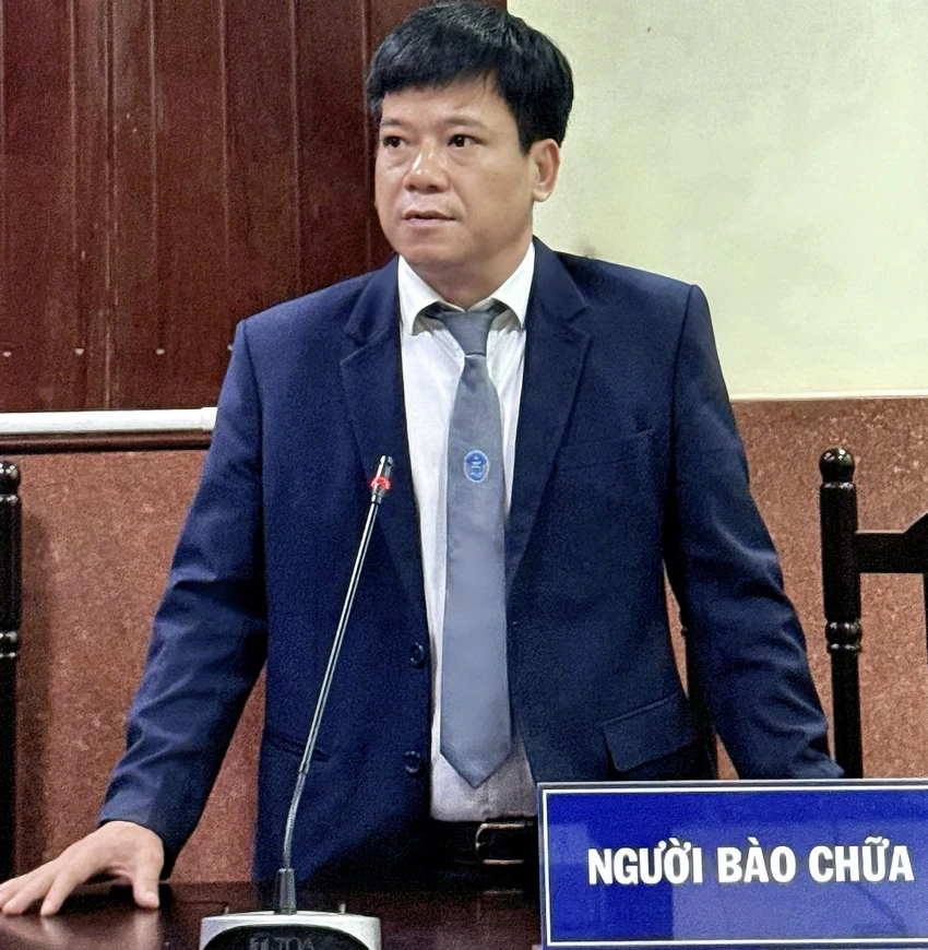 luat-su-dang-kim-chinh.jpg