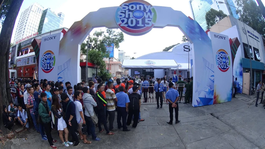 Sản phẩm công nghệ “đỉnh” xuất hiện ở Sony Show 2015 ảnh 1 Sản phẩm công nghệ “đỉnh” xuất hiện ở Sony Show 2015 ảnh 1