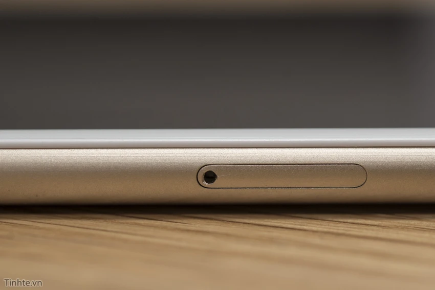 Cách nhận biết iPhone 6 Plus nhái ảnh 4 Cách nhận biết iPhone 6 Plus nhái ảnh 4