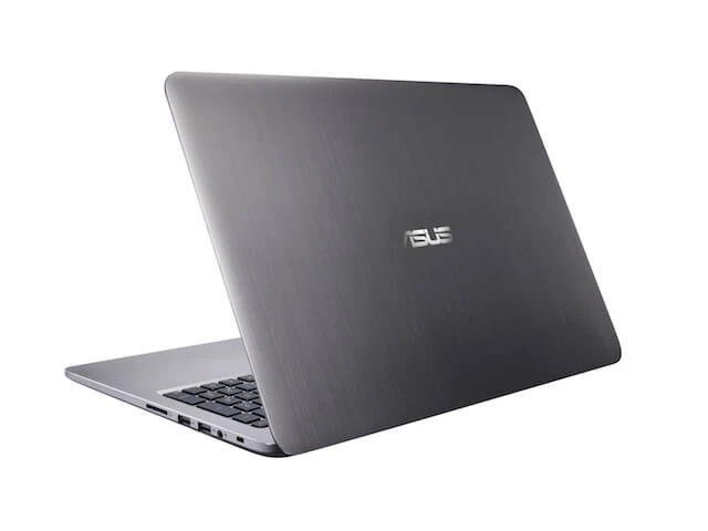 Đánh giá nhanh 'siêu' laptop có màn hình 4K ảnh 2 Đánh giá nhanh 'siêu' laptop có màn hình 4K ảnh 2