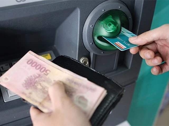 Tin tặc có thể tự động thực hiện giao dịch ATM ảnh 2 Tin tặc có thể tự động thực hiện giao dịch ATM ảnh 2