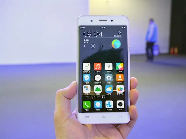 Trên tay nhanh chiếc smartphone mạnh nhất thế giới ảnh 1 tren-tay-nhanh-vivo-xplay5