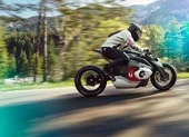 Ngất ngây với mẫu xe máy điện siêu hầm hố Vision DC Roadster