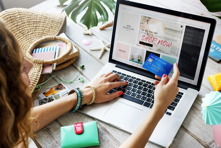 Chuyên gia gợi ý 3 cách mua sắm an toàn trong ngày 11-11 ảnh 1 mua-sam-online