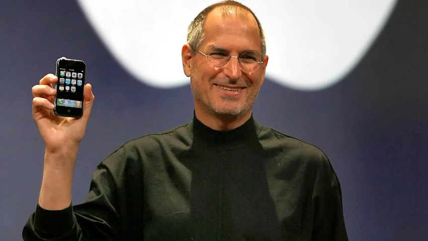 Nhìn lại 15 năm ngày Steve Jobs giới thiệu iPhone đầu tiên ảnh 1 iphone