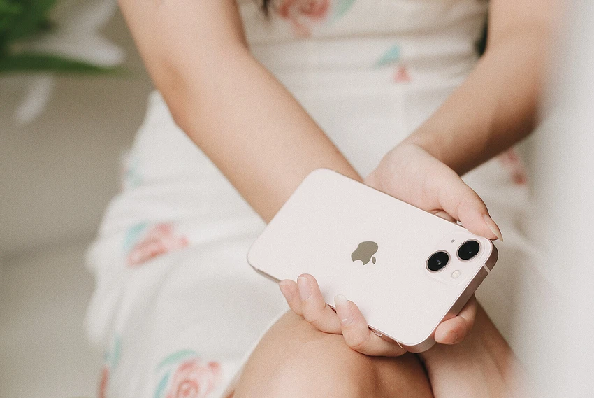 Nhiều mẫu iPhone giảm giá chỉ còn 6,4 triệu đồng cuối tháng 3 ảnh 2 iphone-13-series