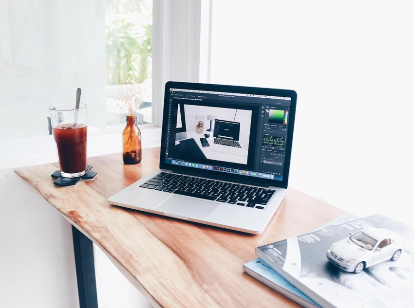 xoa-cac-trang-web-ca-nhan Xóa các trang web hoặc blog cá nhân. Ảnh: Pexels